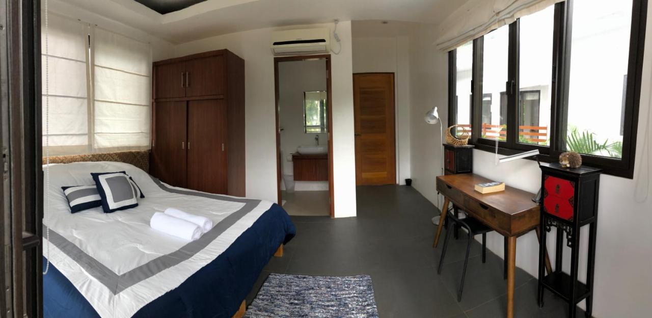 The Whitehouse By The Sea Villa Panglao Bagian luar foto