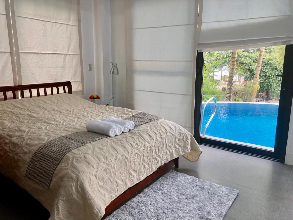 The Whitehouse By The Sea Villa Panglao Bagian luar foto