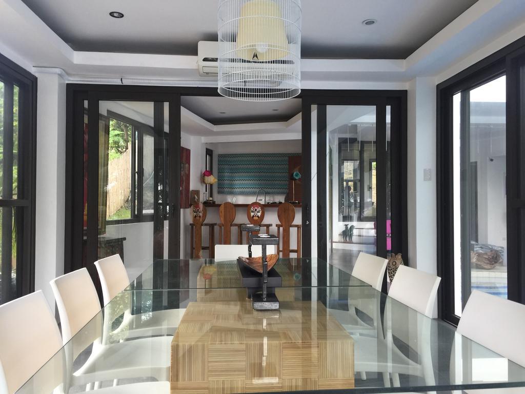 The Whitehouse By The Sea Villa Panglao Bagian luar foto