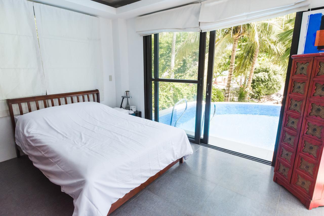 The Whitehouse By The Sea Villa Panglao Bagian luar foto